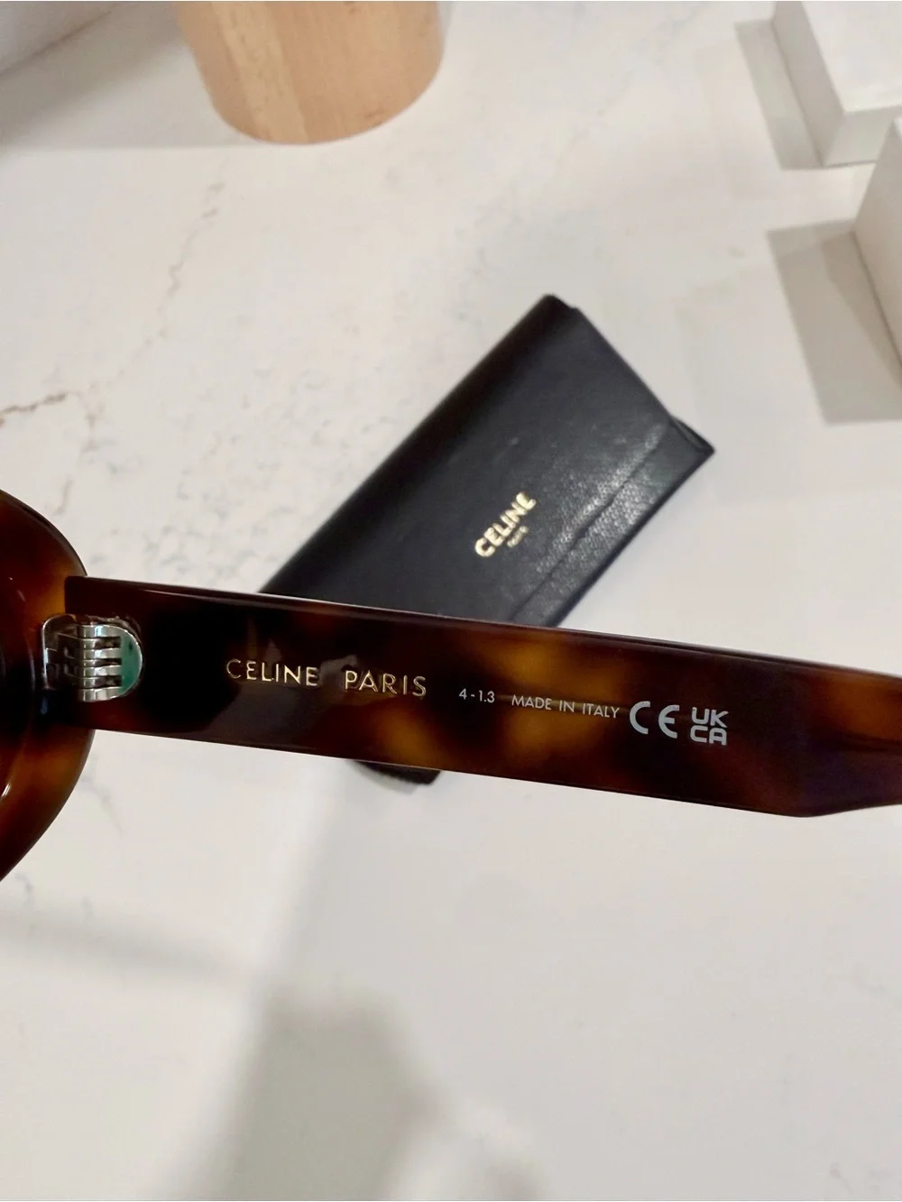 Celine Triomphe Oval Sungalsses
